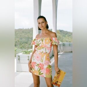 Sabo Skirt Rory Mod Floral Off-the-Shoulder Linen Mini Dress (Size M)